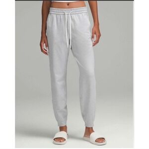 Lululemon Gray Soft Jersey Classic Fit Mid-Rise Jogger, Womens Size 10